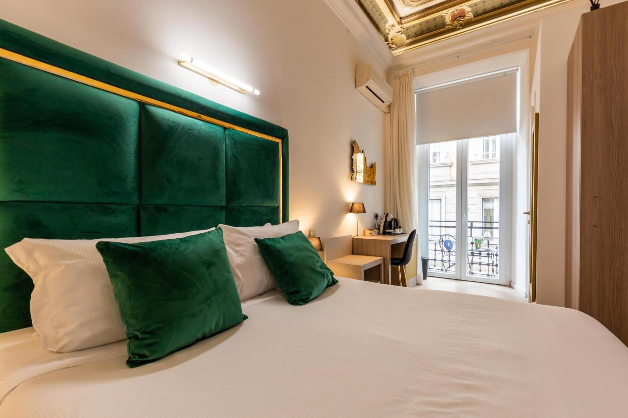 Cavour Luxury Rooms - Lr Collection Rome Extérieur photo